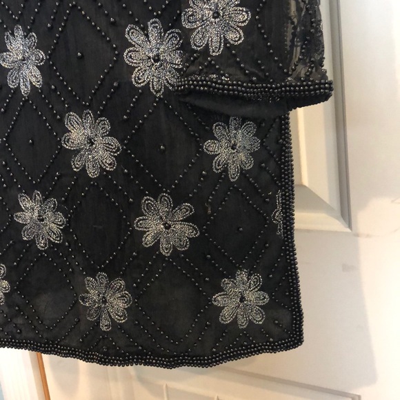 Tunic - Picture 3 of 4